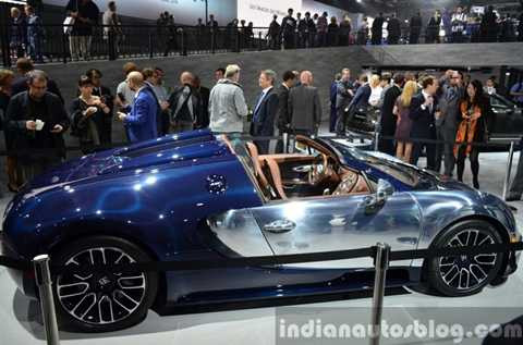 Huyền thoại Bugatti Veyron khép lại cuối năm nay