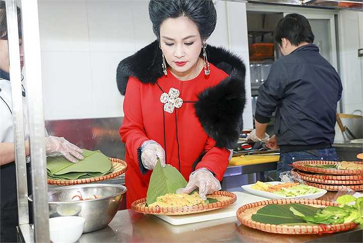 'Nếu sau này lấy vợ, tôi chỉ mong lấy được một người nấu ăn ngon như mẹ'