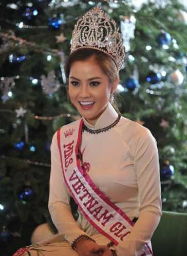 Trish Trâm Bùi - hoa hậu người Việt buôn lậu cần sa