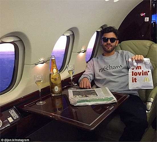 Tận hưởng sự xa xỉ và giàu có