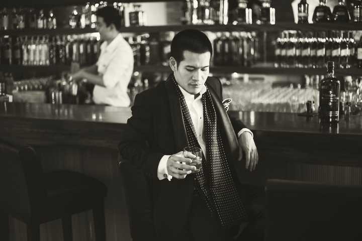 Dù còn khá trẻ nếu so sánh với tuổi đời trong nghề đạo diễn sân khấu, nhưng Việt Tú là một trong những tên tuổi làm nghề kinh nghiệm và sâu sắc hàng đầu. Anh đã chinh phục được hầu hết những đỉnh cao ở nhiều khía cạnh trong nghề. Việt Tú hiện lập kỷ lục về chuyên môn khi có tới 4 Giải thưởng Cống Hiến danh giá. Những show diễn hàng đầu về giải trí cũng được gắn liền với tên anh. Sân khấu dàn dựng của Việt Tú cho live concert của Hồ Ngọc Hà cuối năm 2014 được giới làm nghề đánh giá là một sân khấu “ảo thuật” đỉnh cao, đạt tầm quốc tế, và còn rất lâu nữa mới có một nghệ sĩ Việt biểu diễn trên một sân khấu tương tự. 