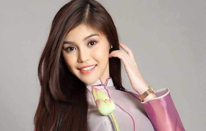 Bên cạnh đó, Thục Vy cũng giải nhất Men & Life bikini photo contest 2014.