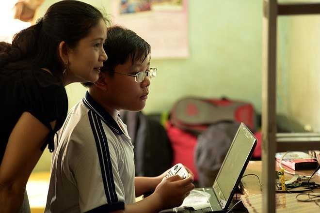 Bảng điều khiển độc đáo cũng đã giúp Hảo giành 2 huy chương vàng của Malaysia và Indonesia đồng thời đoạt giải thưởng đặc biệt của Viện Sáng tạo hàn lâm Hàn Quốc.