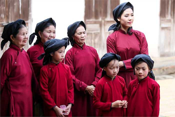  Nguyễn Thị Loan còn được học điệu Mó cá - điệu hát Xoan cầu cho mùa màng bội thu trong năm mới.