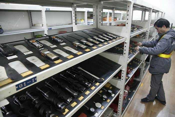 Nơi để các dụng cụ phục vụ cho quá trình làm việc
