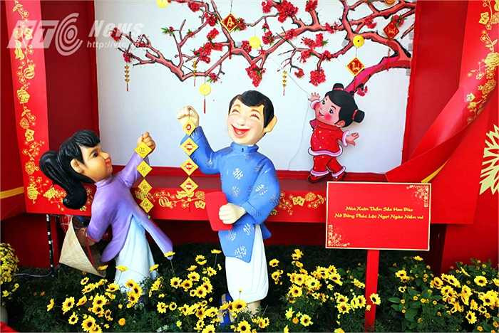 Hái lộc ngày xuân (Ảnh: Quang Minh)