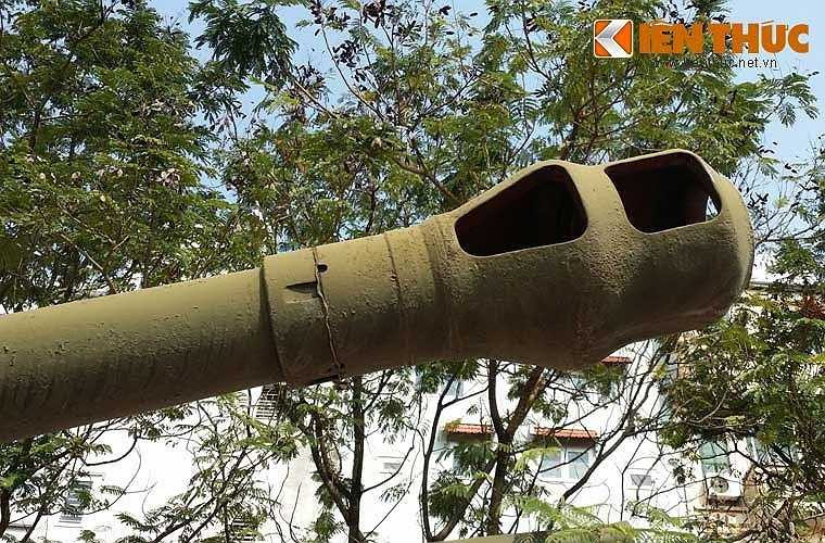 Cận cảnh bộ phận giảm giật đầu nòng.