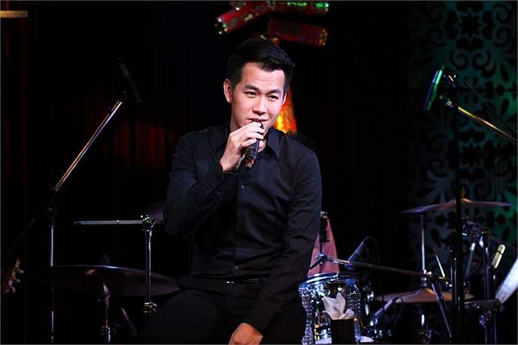 Cuối cùng, Uyên Linh và Hồ Trung Dũng đã song ca tình tứ, lãng mạn và rất ngọt ngào ca khúc Make you feel my love như một món quà đặc biệt gửi tặng các cặp đôi nhân dịp ngày Lễ tình nhân. 