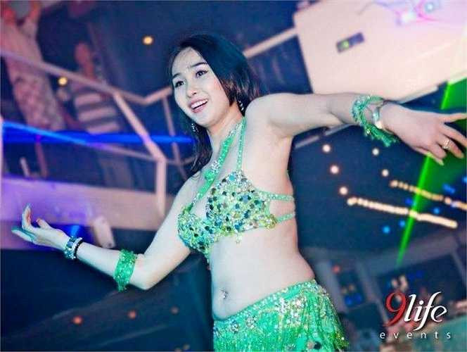 Cô bạn cho biết dự định trong tương lai là tiếp tục phát triển nhóm múa 'Dư Ngân Group' ngày càng lớn mạnh, truyền đam mê nhảy, múa tới thật nhiều các bạn trẻ và đưa các bộ môn này tới gần hơn với khán giả.