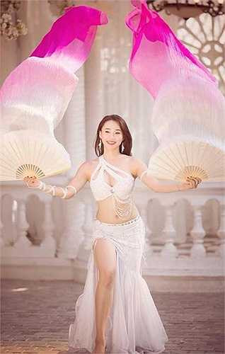 'Tết là khoảng thời gian giúp mỗi người nhìn lại những gì được, mất trong năm vừa qua để rồi tự rút kinh nghiệm bản thân, tránh những lỗi lầm không đáng có xảy ra trong năm tiếp theo'.