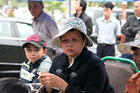 NGuyễn Bá Thanh, tang lễ, Lễ truy điệu, ngàn người, bật khóc, khóc thương