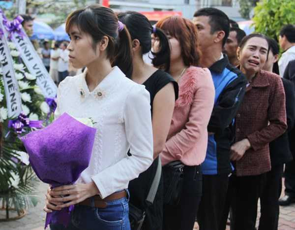 Tiếc thương ông Nguyễn Bá Thanh: Một trái tim ngừng đập, vạn tấm lòng nhói đau