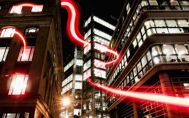 Công nghệ truyền dẫn tín hiệu bằng ánh sáng sẽ làm thay đổi hệ thống Internet quốc tế? 