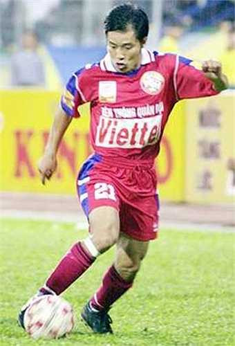 Năm 2001, anh được đối tác mời sang Ai Cập biểu diễn tại giải World Challenge với các ngôi sao như Beckham, Roberto Carlos, Veron và Rui Costa