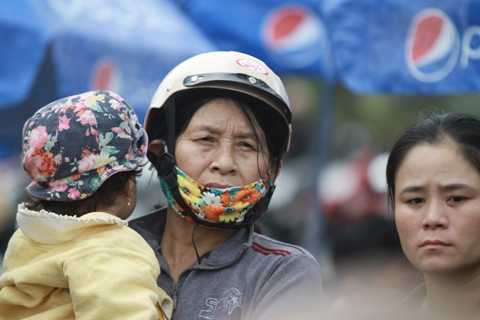 NGuyễn Bá Thanh, ông Thanh, yên nghỉ, mai táng, khóc nấc, tiếc thương