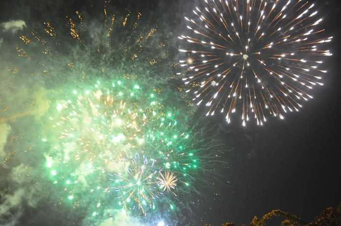 Cả nước tưng bừng chào đón năm mới Ất Mùi