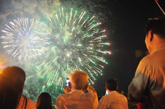 Cả nước tưng bừng chào đón năm mới Ất Mùi