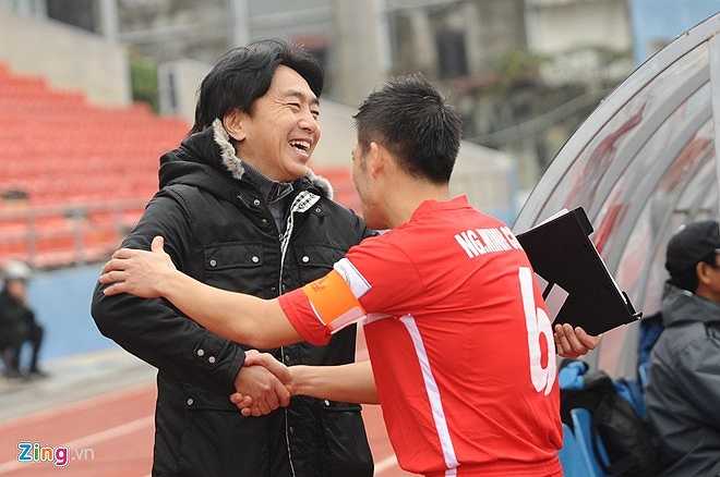 Trận derby Đông Bắc có sức hấp dẫn đặc biệt với ông thầy người Nhật Bản