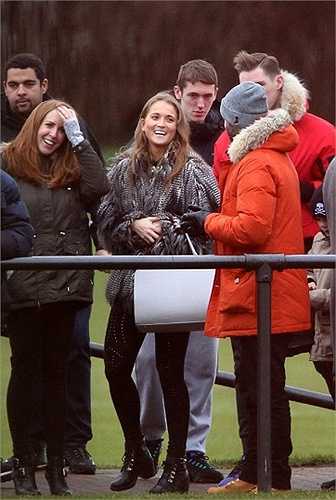 Beckham chia sẻ niềm vui với mọi người