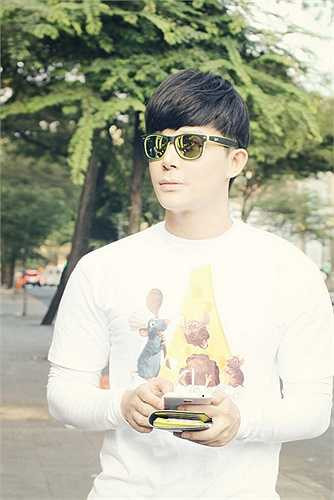 Không nhận lịch diễn Tết như những năm trước, Nathan Lee dành thời gian để nghỉ ngơi và du lịch trước khi bước vào một năm mới với cực kỳ bận rộn lịch làm việc dày đặc.