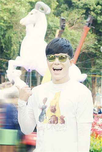 'Tôi là một nghệ sĩ rất cầu toàn với niềm đam mê cháy bỏng dành cho nghệ thuật nên bấy nhiêu đó với tôi vẫn là chưa đủ'