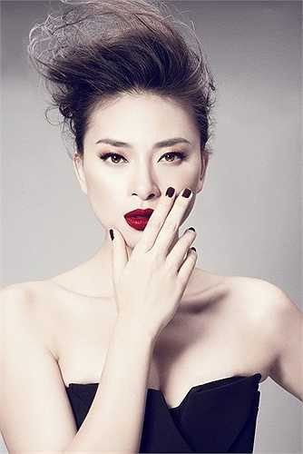 Ngô Thanh Vân sinh ngày 26/2/1979. Người đẹp Kỷ Mùi được biết đến với nhiều vai trò khác nhau như ca sĩ, diễn viên, người mẫu, MC... Trong đó, vai diễn trong các bộ phim Dòng máu anh hùng, Bẫy rồng, Ngôi nhà trong hẻm đã đưa tên tuổi của Vân Ngô tới gần hơn với khán giả. 