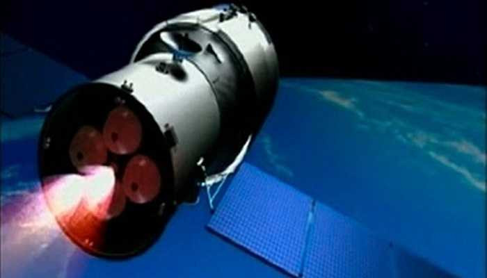 Mùng 8 Tết: Người Phúc Kiến sẽ có một bữa tối đoàn tụ gia đình nữa với những lời cầu nguyện lúc nửa đêm cho chúa trời - Thiên Luân Công (giống tên gọi trạm vũ trụ đầu tiên của Trung Quốc).