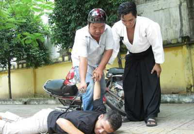 Từ thanh niên giang hồ thành võ sư Aikido cho người khuyết tật