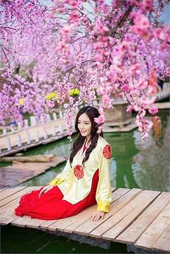 Ngân hy vọng sẽ có một dịp được đến thăm đất nước Hàn Quốc xinh đẹp.