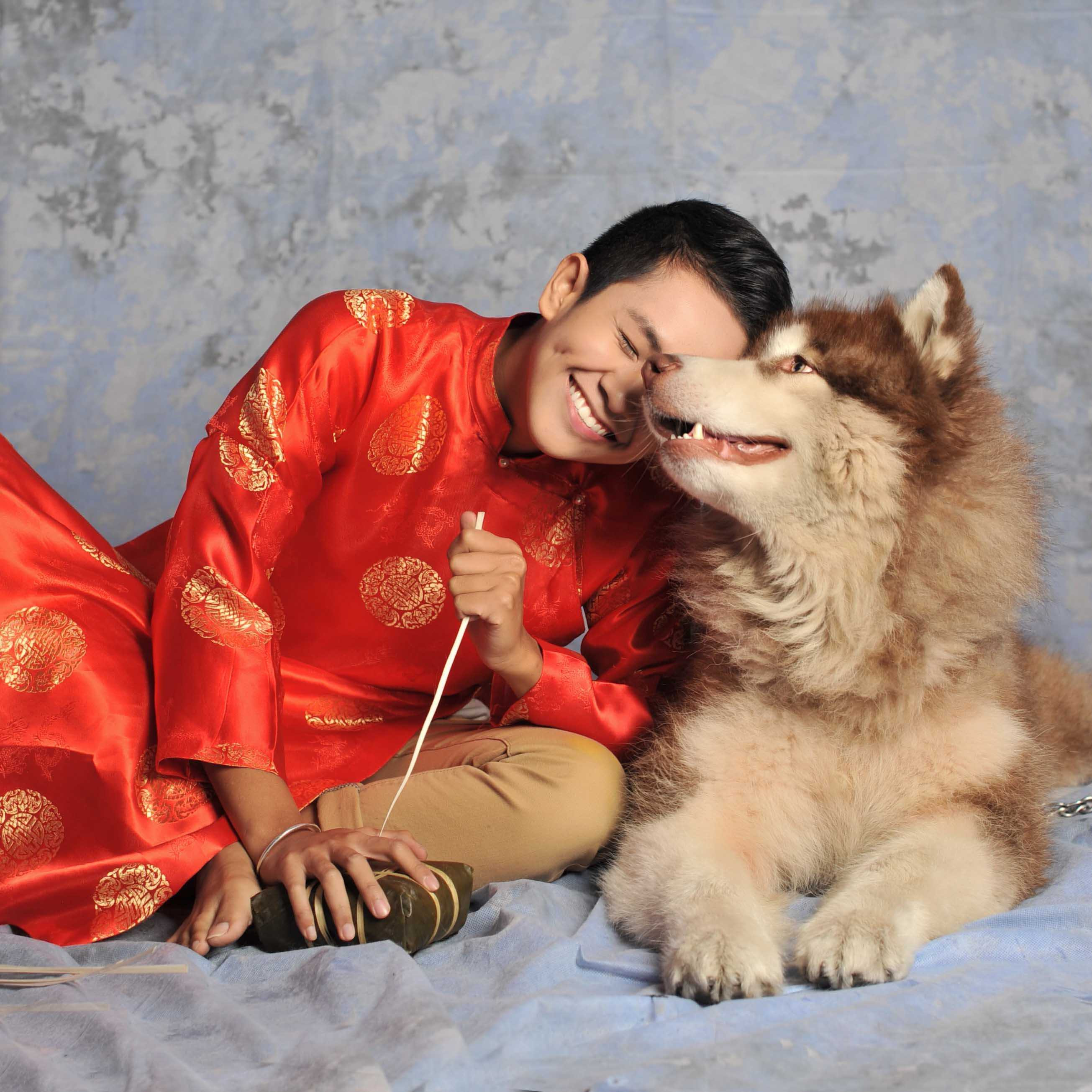 “Họa sĩ” 9x điển trai Justin Lê