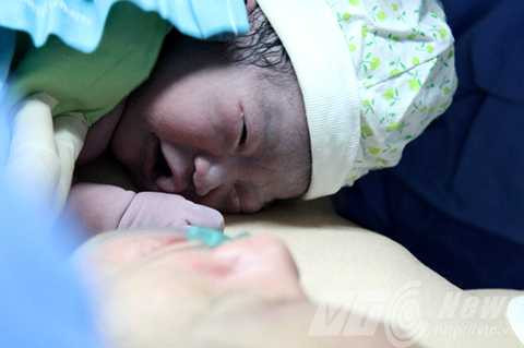 Đà Nẵng, thăng hoa, tình yêu, Bệnh viện Phụ sản nhi, hiếm muộn