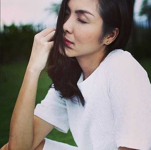 Đặc biệt ở trong giai đoạn hạnh phúc nhất của cuộc sống, khi lên thiên chức làm mẹ, Tăng Thanh Hà lại đẹp rạng ngời hơn bao giờ hết