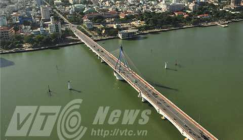 Đà Nẵng, những cây cầu, độc đáo, con Rồng lớn nhất, Nguyễn Bá Thanh