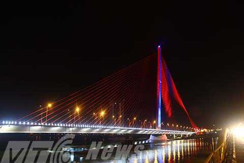 Đà Nẵng, những cây cầu, độc đáo, con Rồng lớn nhất, Nguyễn Bá Thanh