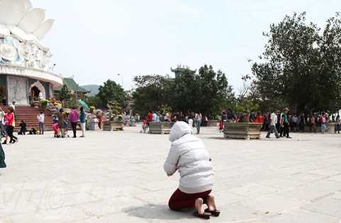 Đà Nẵng, chùa Linh Ứng, Sơn Trà, khách thập phương, vãng cảnh, du khách