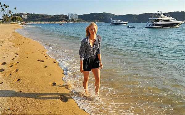 Maria Sharapova vui vẻ ở Mexico.