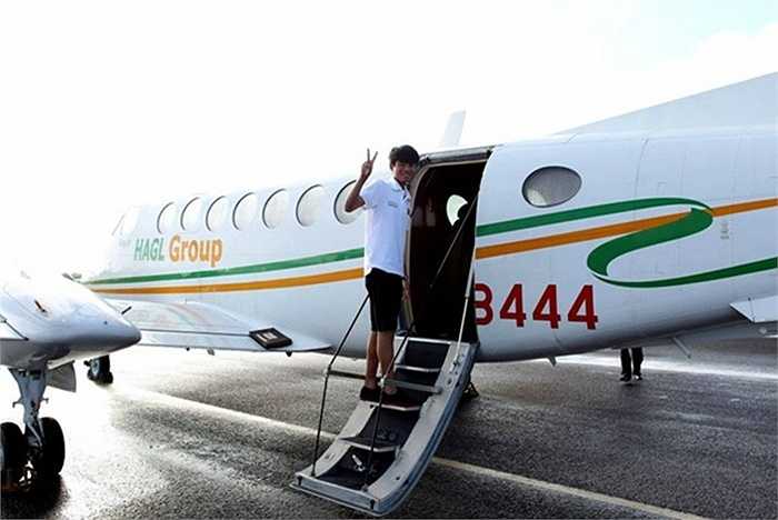 Legacy 600 dài 26m, có thể đạt tốc độ tối đa là 834 km/h và tầm bay 5500 km
