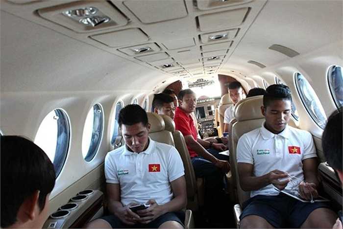 Mặc dù vậy, King Air 350 vẫn mãi là biểu tượng cho cách chơi ngông của bầu Đức