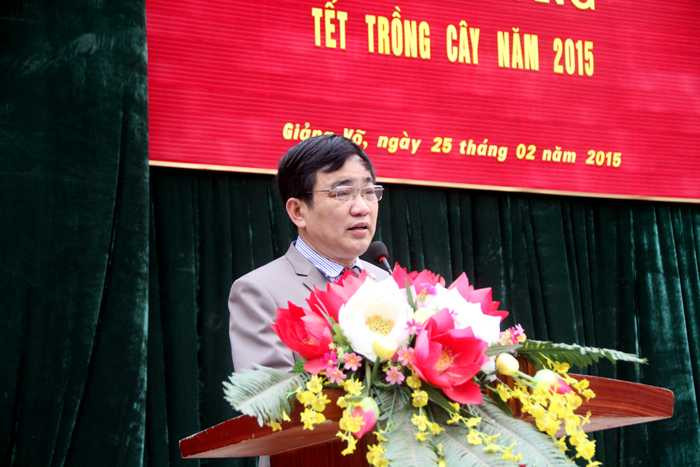 trồng cây