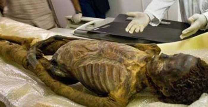 Một trong những xác ướp được tìm thấy tại khu nghĩa địa