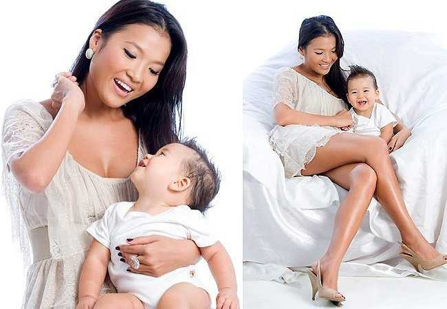 Hiện tại, vợ chồng Bằng Lăng đã có 2 con và định cư ở Thái Lan. Sau khi lập gia đình, người đẹp từng nổi tiếng với vai diễn trong Gái nhảy xa rời thế giới giải trí để tập trung chăm sóc mái ấm. Nguồn: Dân Việt