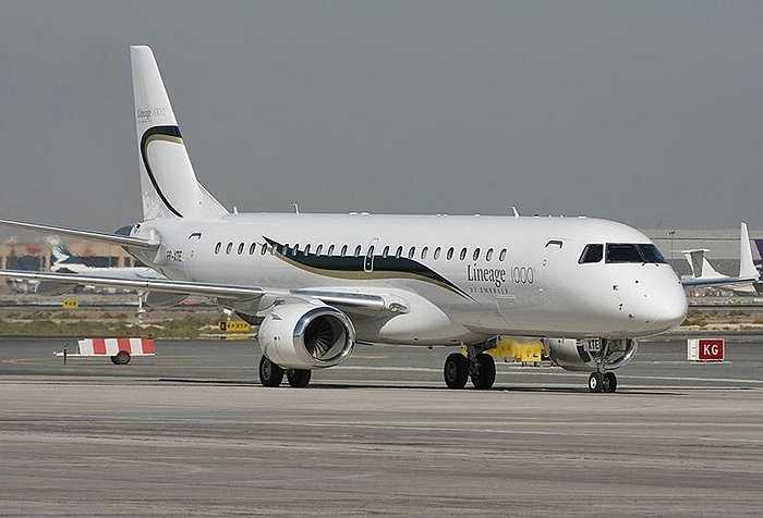 Embraer Lineage 1000 ra mắt tháng 5/2006, có giá 49,25 triệu USD