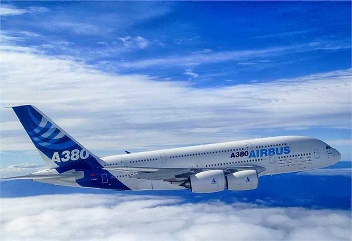 Airbus A380 được ghi nhận là chiếc chuyên cơ cá nhân đắt giá nhất. Chưa có mức giá cụ thể cho chúng, nhưng người ta ước tính rằng nó có giá 500 triệu USD