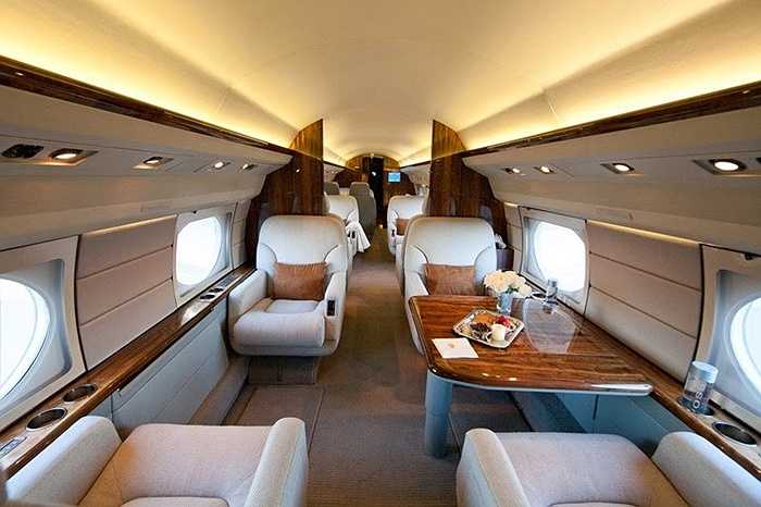 Được sản xuất tại Savannah, Georgia, Mỹ, Gulfstream IV hiện không còn máy bay mới. Lý là hãng sản xuất đã ngưng từ năm 2003