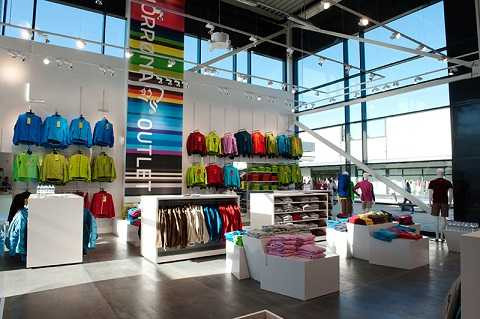 Những cách giúp bạn mua được hàng hiệu giá 'hời'