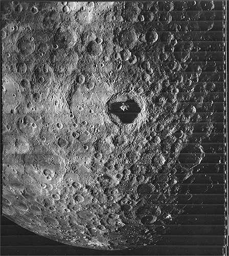 Bức ảnh chụp mặt trăng chất lượng nhất vào năm 1946.