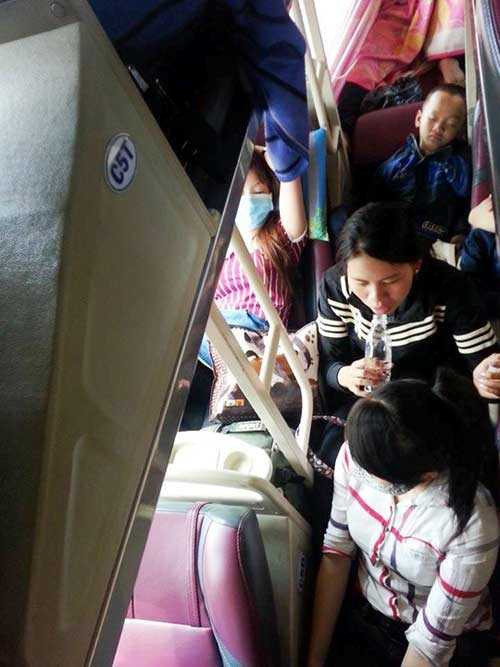 Cuộc 'hành xác' trên chuyến xe đò vào Sài Gòn