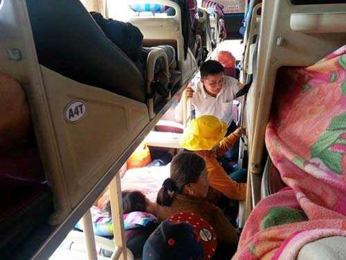 Cuộc 'hành xác' trên chuyến xe đò vào Sài Gòn