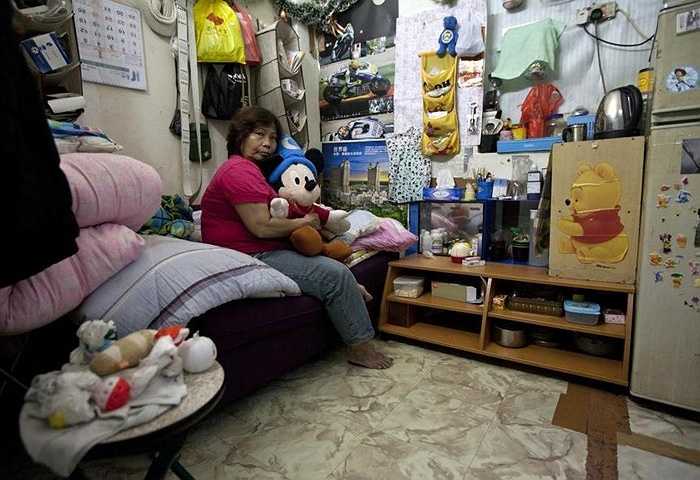 Mỗi phòng gồm nhiều giường, mỗi giường có giá thuê khoảng 1000 nhân dân tệ/tháng