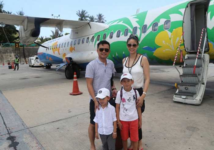 Cả gia đình luôn hạnh phúc khi xuất hiện cùng nhau.